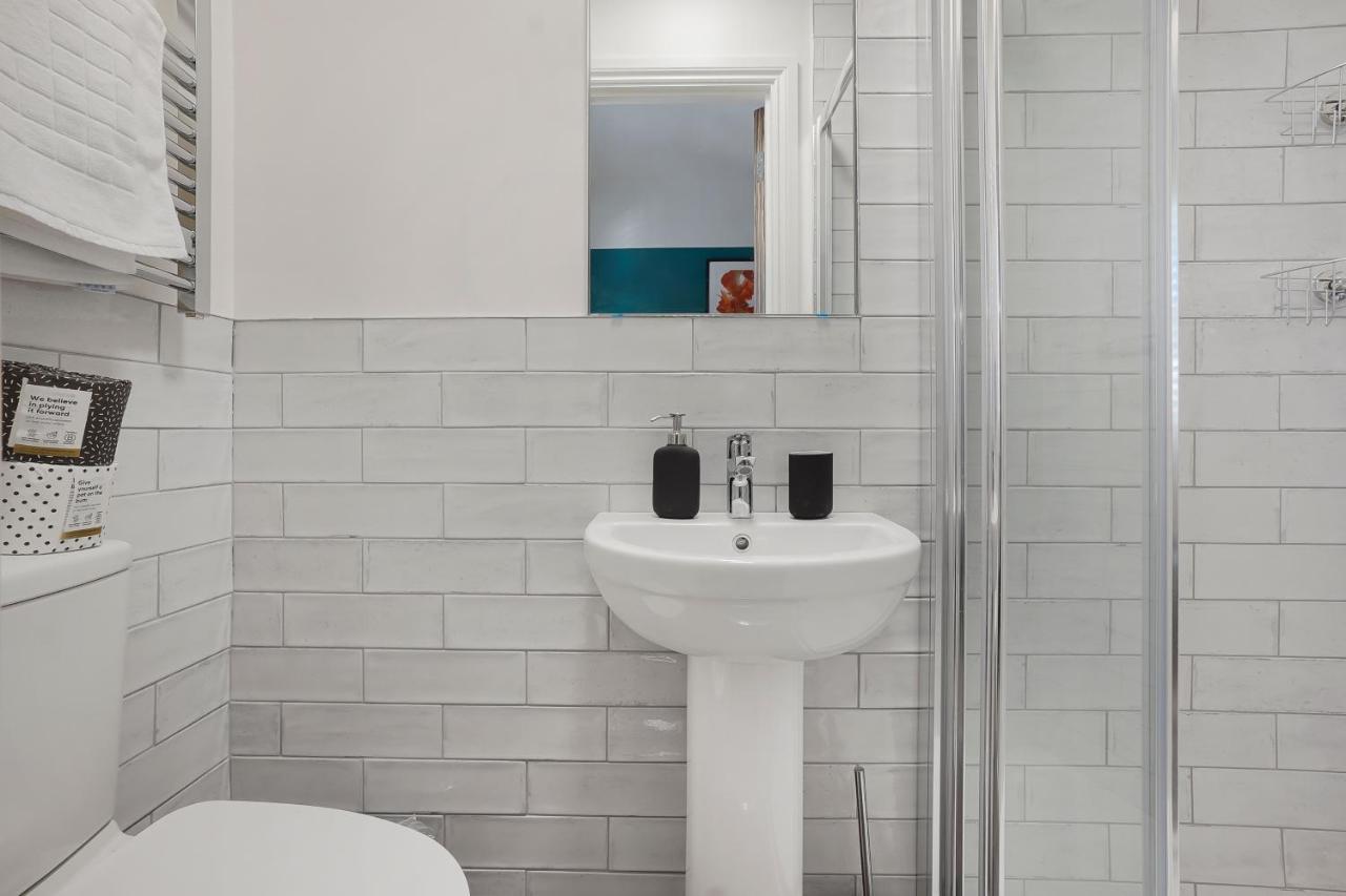Stylish Eco Aparthotel In Folkestone Extérieur photo