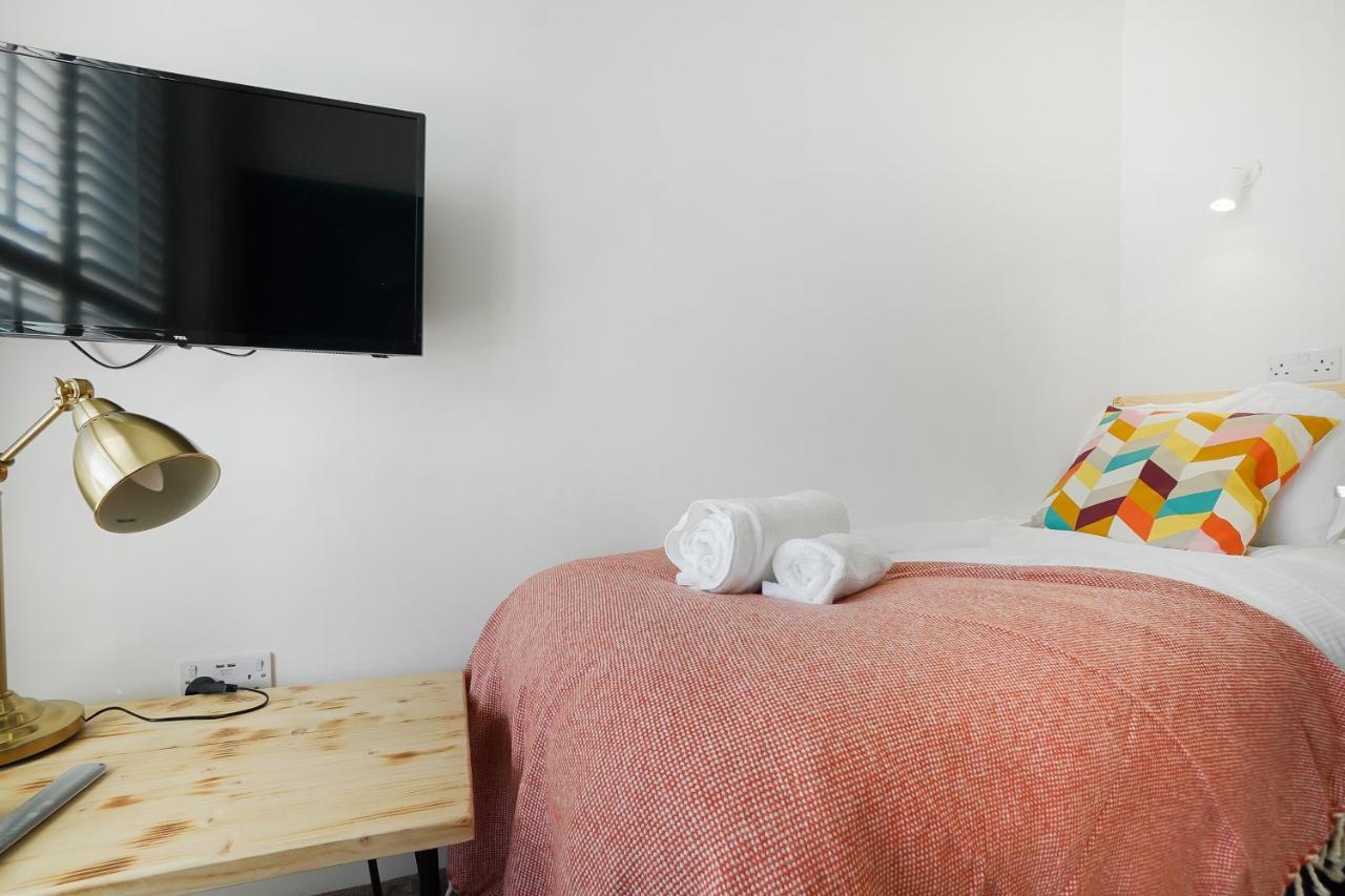 Stylish Eco Aparthotel In Folkestone Extérieur photo